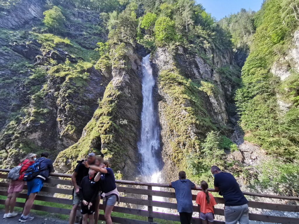 Der große Wasserfall am Ende der Liechtensteinklamm Wanderung