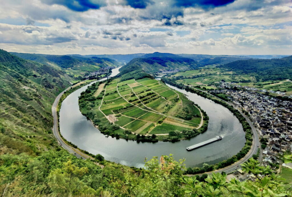 Sehenswerte Naturwunder und Naturdenkmäler Deutschland - die Moselschleife Bremm