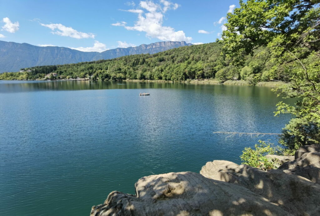 Naturwunder und Naturdenkmäler Südtirol - Montiggler See nahe Bozen